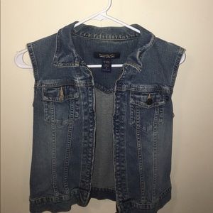 Abercrombie and fitch jean vest